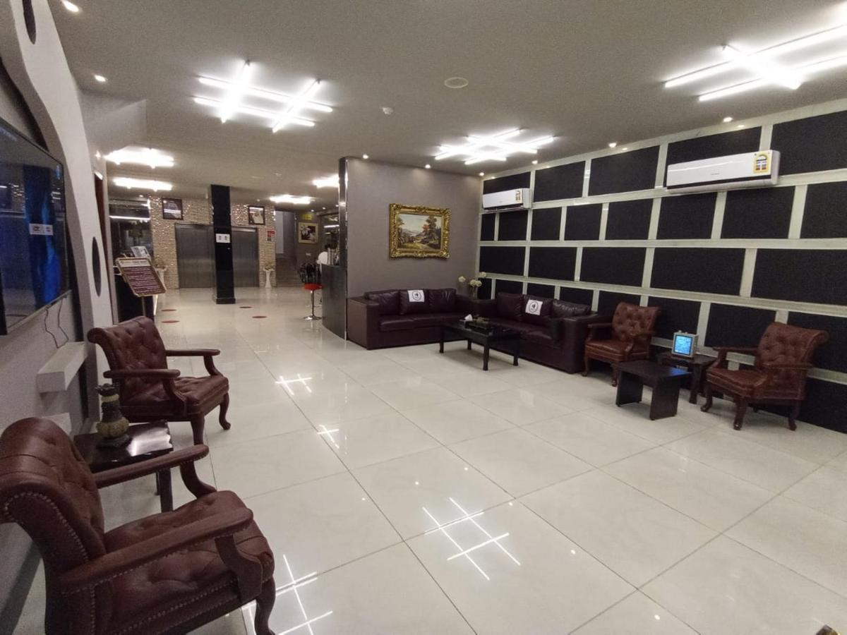Celine Al Motamaiza Furnished Apartment Yidda Exterior foto