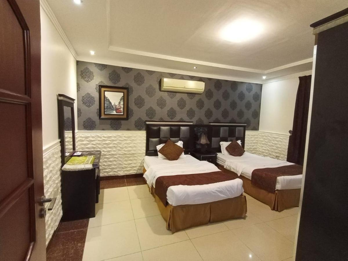 Celine Al Motamaiza Furnished Apartment Yidda Exterior foto